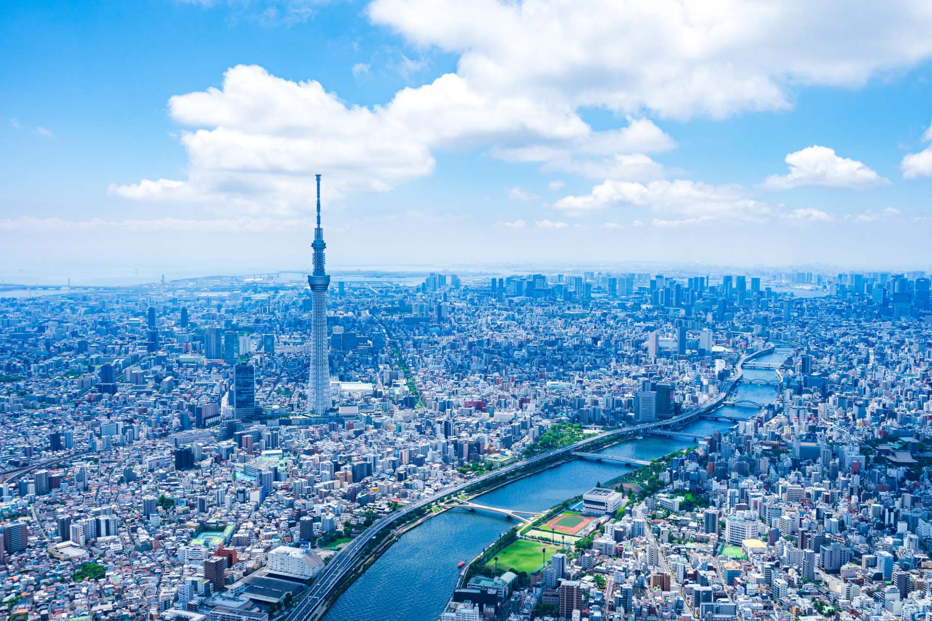 東京への移住にはいくらかかるの？上京したいけど資金が足りない場合はどうすれば良い？